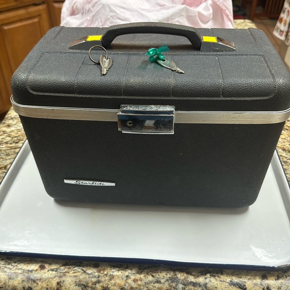 Starflite Train Case Luggage Gray Vintage